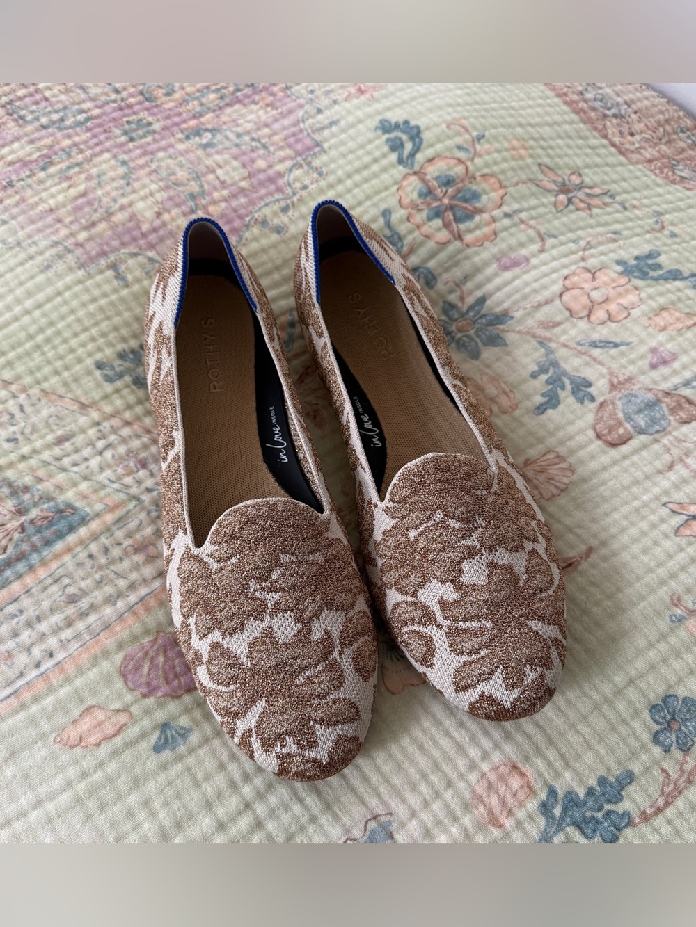 Rothy’s Gold Chantilly Lounge Loafer Metallic Floral Knit Size 12.5 - Picture 3 of 11